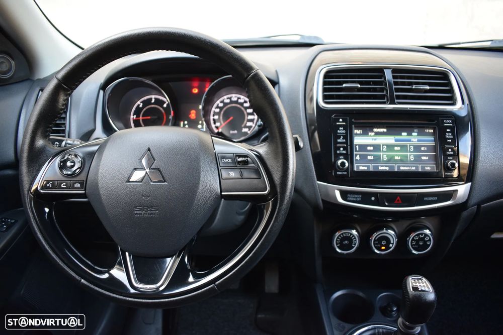 Mitsubishi ASX 1.6 DI-D Intense Black Edition - 21