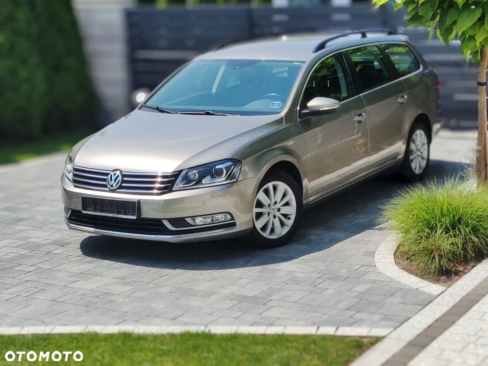 Volkswagen Passat 2.0 Blue TDI DSG SCR Comfortline - 2
