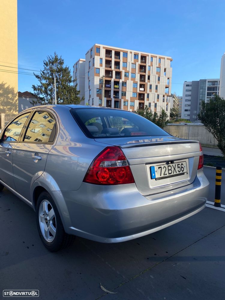 Chevrolet Aveo 1.2 LS - 6