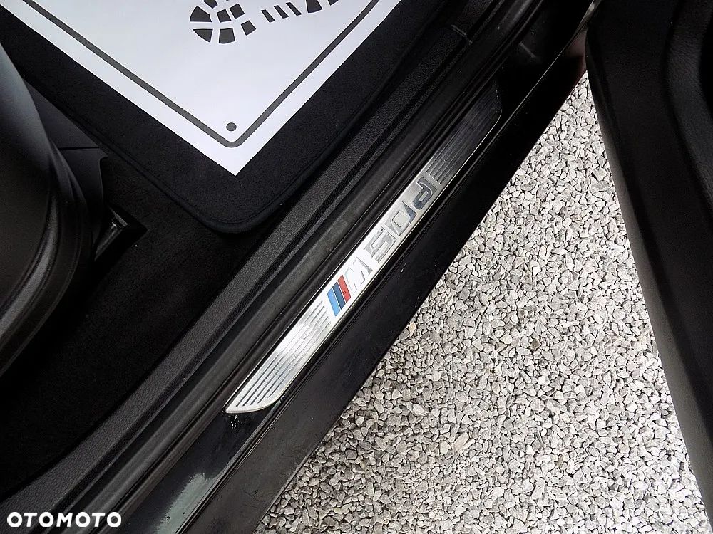 BMW X5 M M50d Sport-Aut - 30