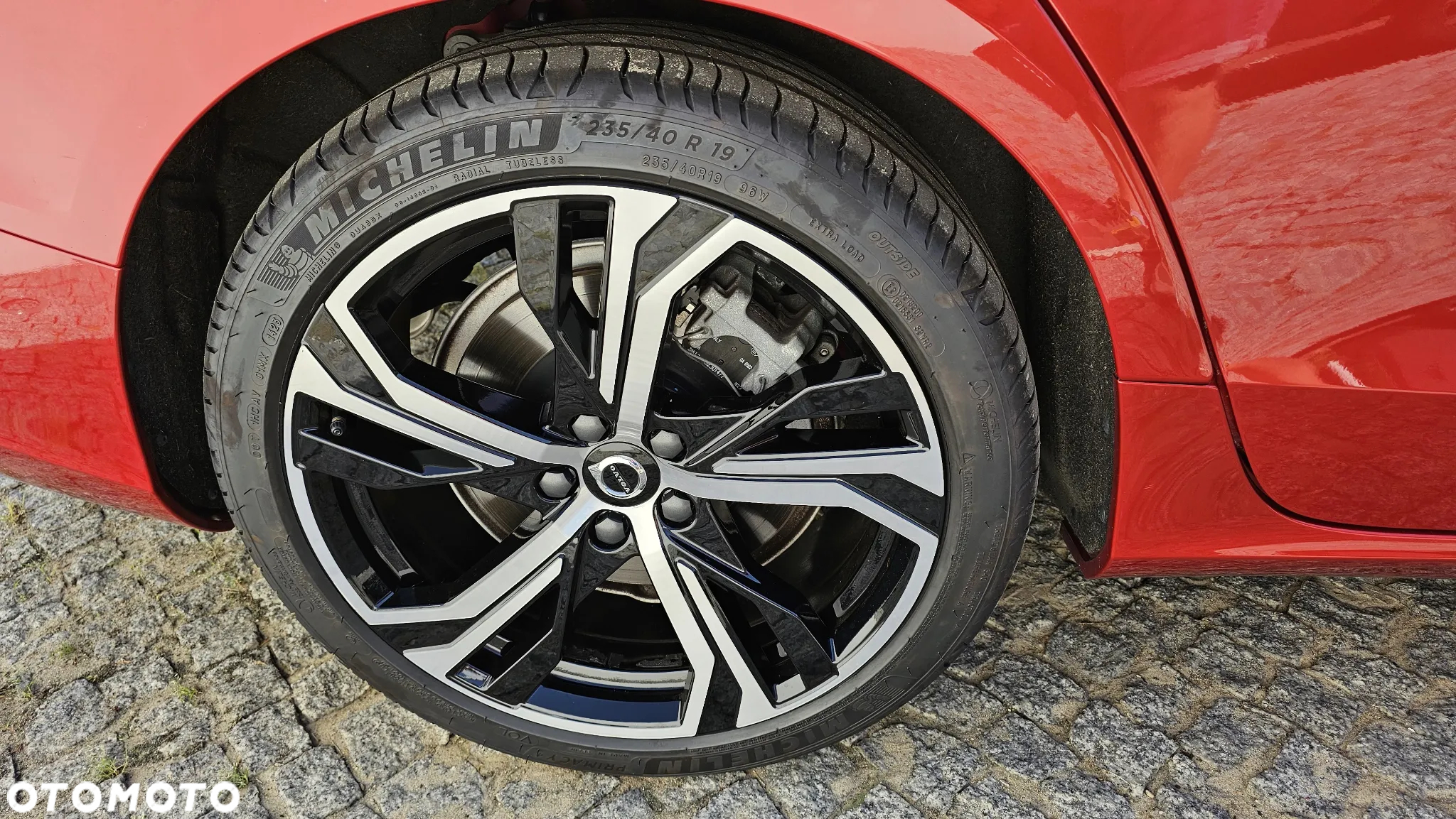 Volvo S60 B5 B AWD Ultimate Dark - 32