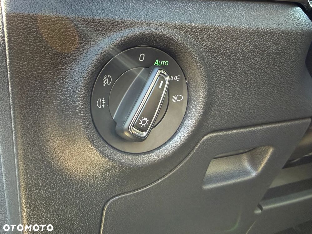 Skoda Kamiq 1.0 TSI Style - 25