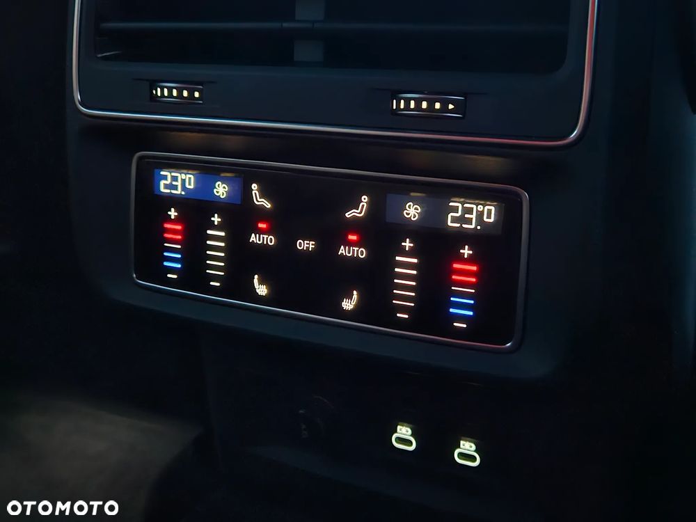 Audi Q8 SUV TDI quattro 170 kW tiptronic - 15