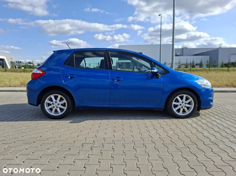 Toyota Auris - 3