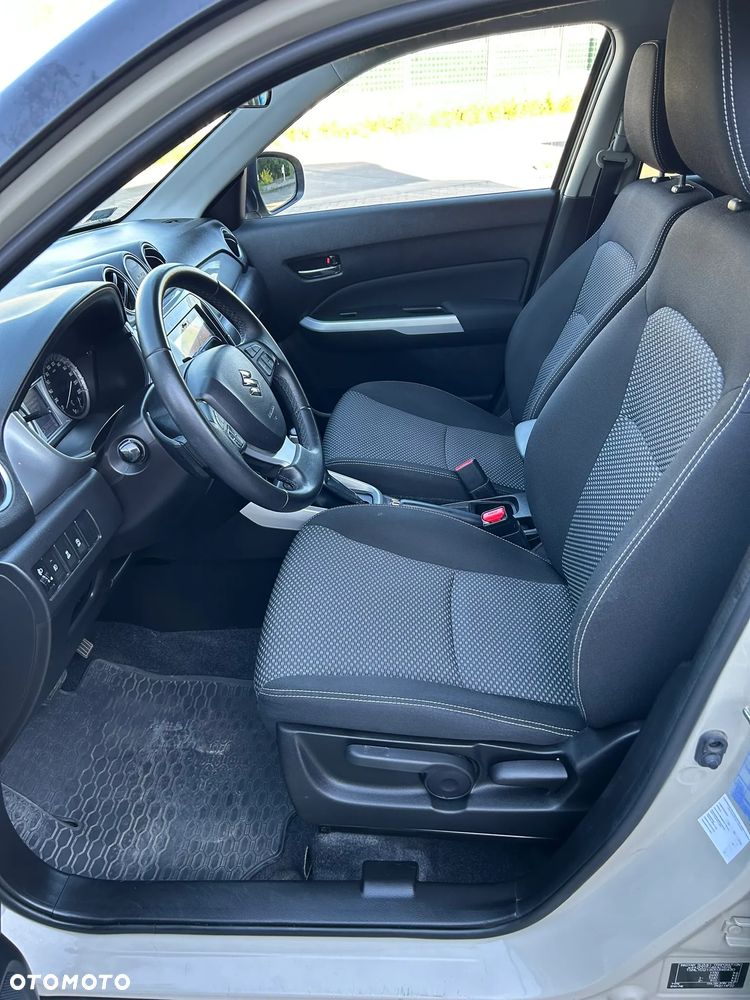 Suzuki Vitara 1.6 Premium 2WD - 15