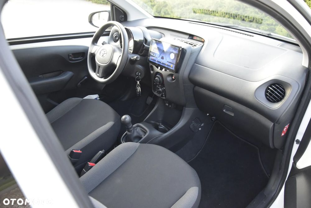 Toyota Aygo - 24