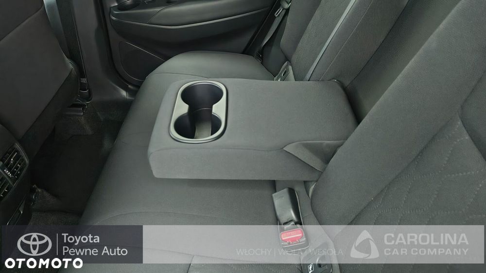 Toyota Corolla Cross 2.0 Hybrid Style - 17