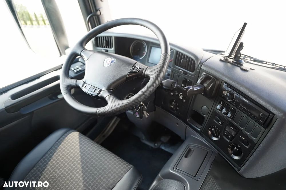 Scania P 440 / 8x4 / BASCULATOR 2 LATERAL / HYDRODOXY / BORDMATIC / / EURO 5 EEV - 32