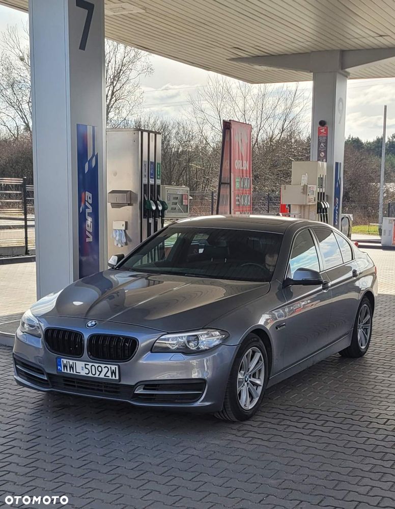 BMW Seria 5 528i - 8