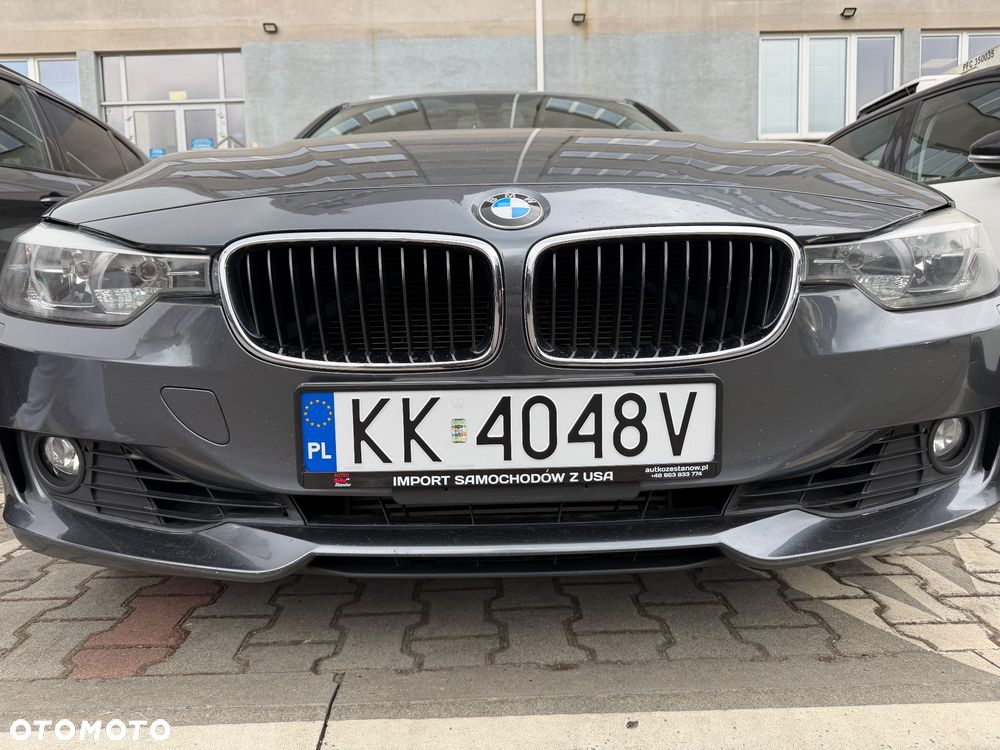 BMW Seria 3 328i xDrive Luxury Line - 1