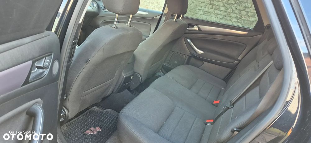 Ford Mondeo 2.0 TDCi Titanium X - 13