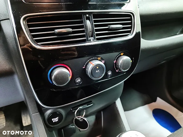 Renault Clio - 31