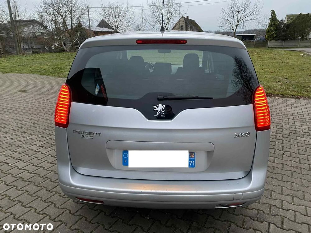 Peugeot 5008 HDI FAP 150 Premium - 21
