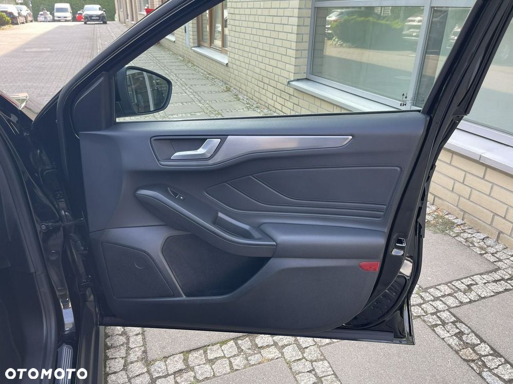 Ford Focus - 29