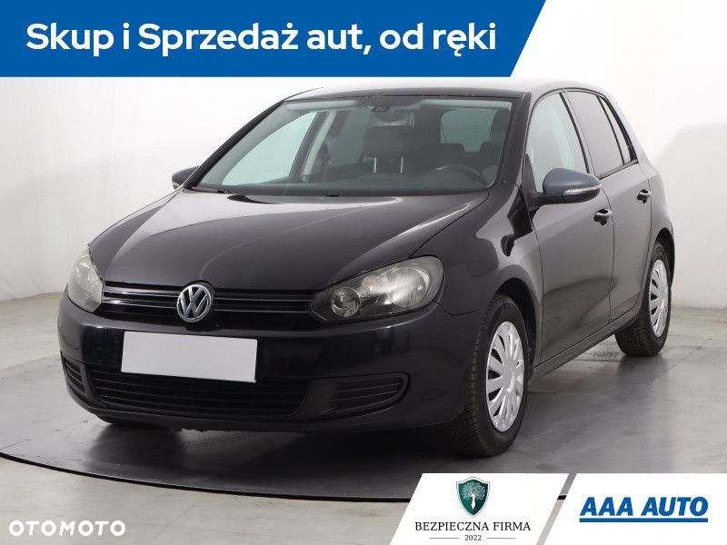 Volkswagen Golf - 2
