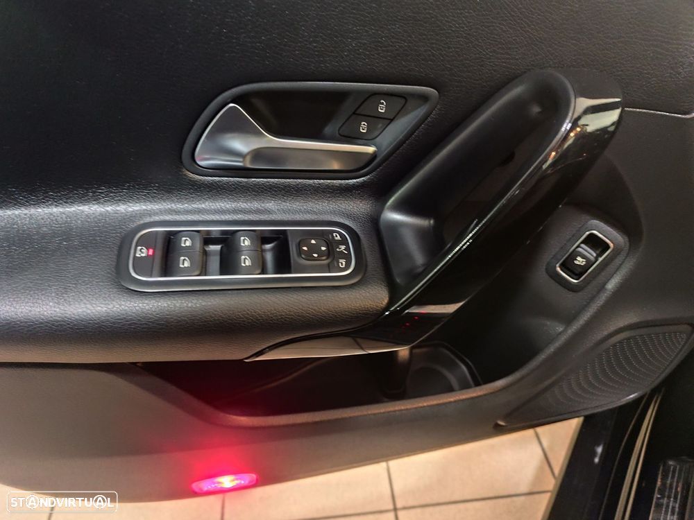 Mercedes-Benz CLA 180 d Shooting Brake Style Plus - 26