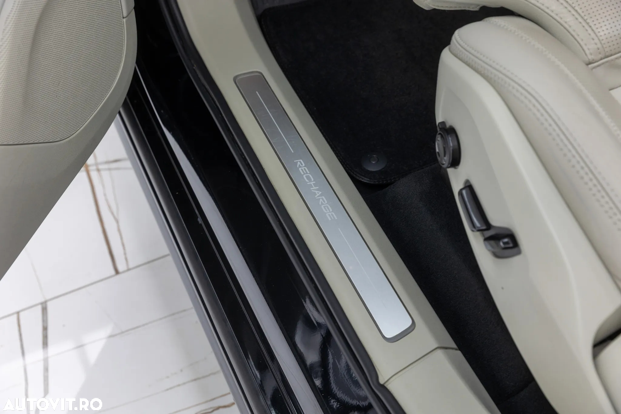 Volvo XC 90 Recharge T8 AWD Ultimate Dark - 29