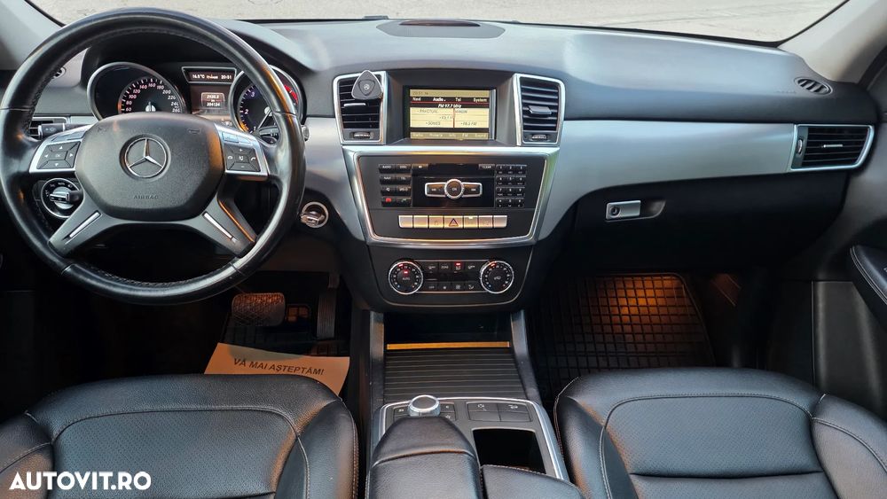 Mercedes-Benz ML - 12