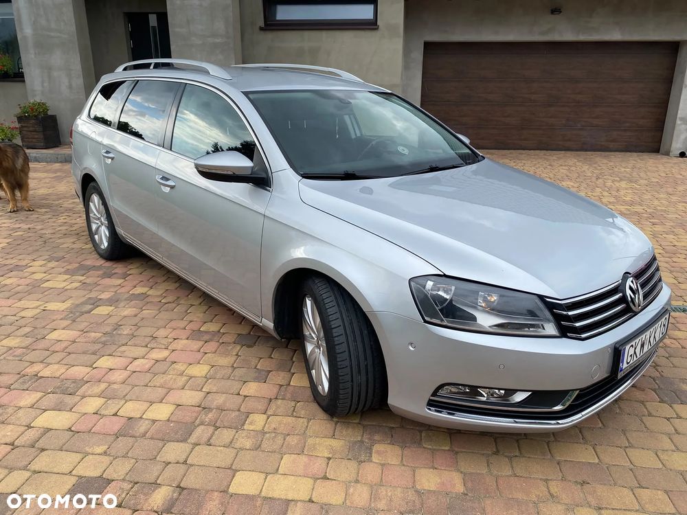 Volkswagen Passat - 9