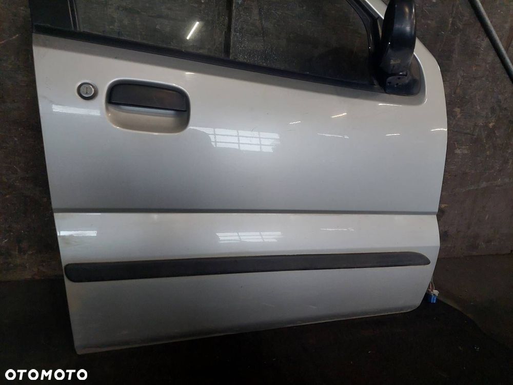 DRZWI KOMPLETNE PRAWY PRZÓD SUZUKI IGNIS I 5D Z2S - 2