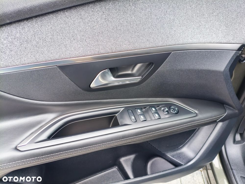 Peugeot 3008 PureTech 130 Stop & Start Allure - 30