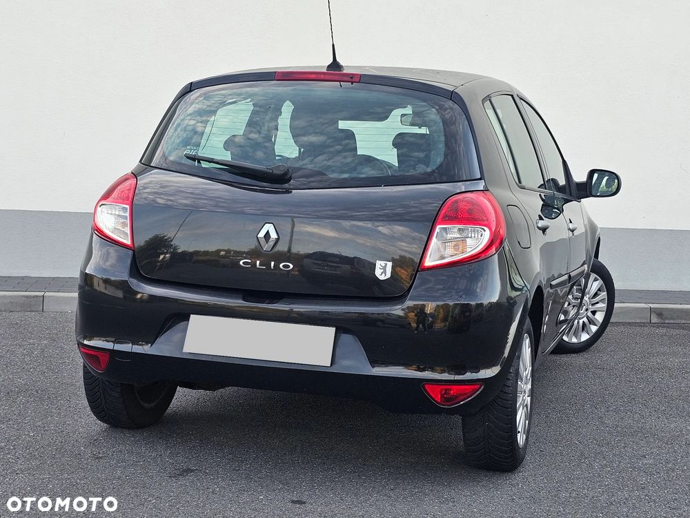 Renault Clio - 4
