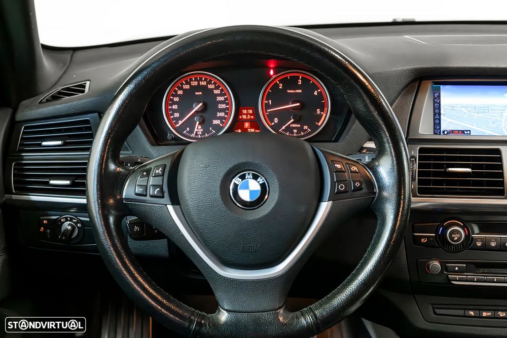BMW X5 40 d xDrive Pack M - 17