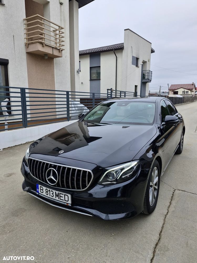 Mercedes-Benz E 220 d 4MATIC 9G-TRONIC - 4
