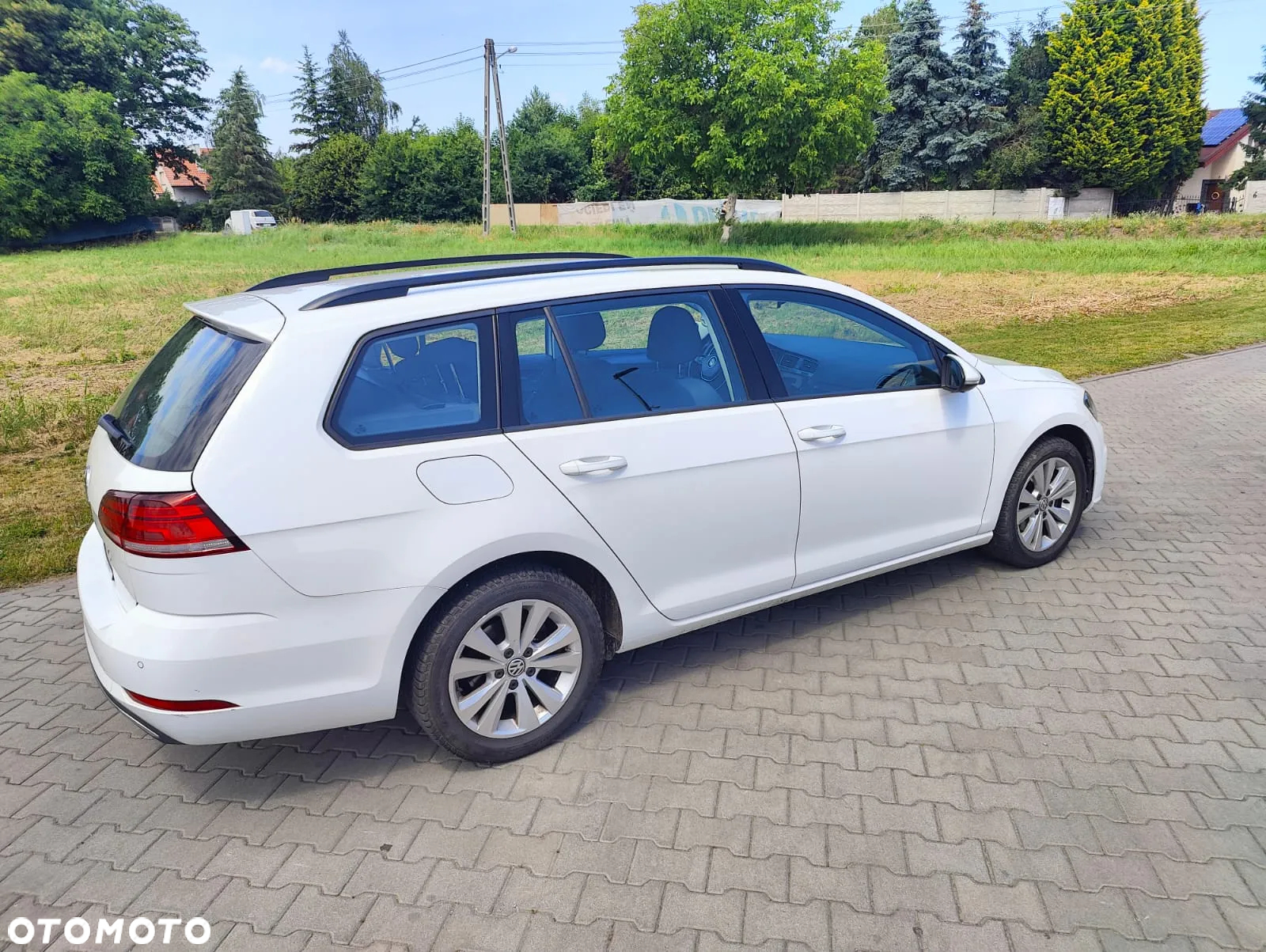 Volkswagen Golf VII 1.6 TDI BMT Comfortline - 2