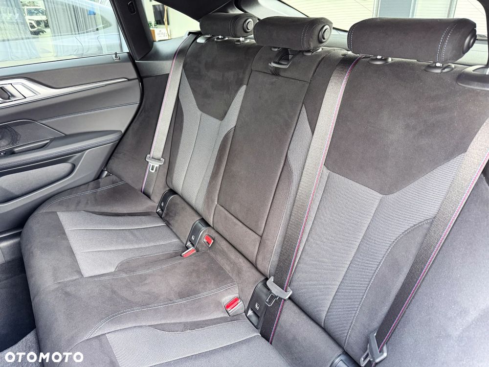 BMW Seria 4 420d xDrive M Sport sport - 34