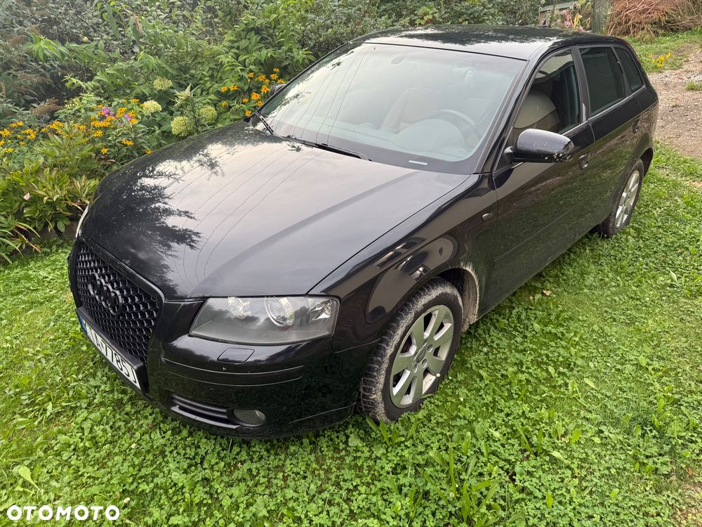 Audi A3 Sportback 2.0 TDI DPF Quattro Ambiente - 3