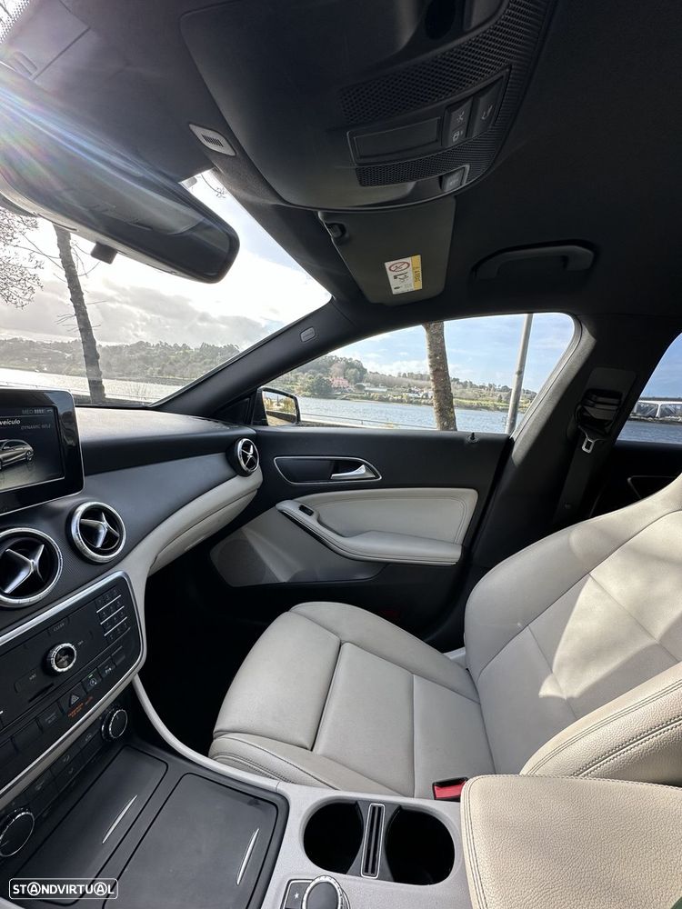 Mercedes-Benz CLA 180 - 13