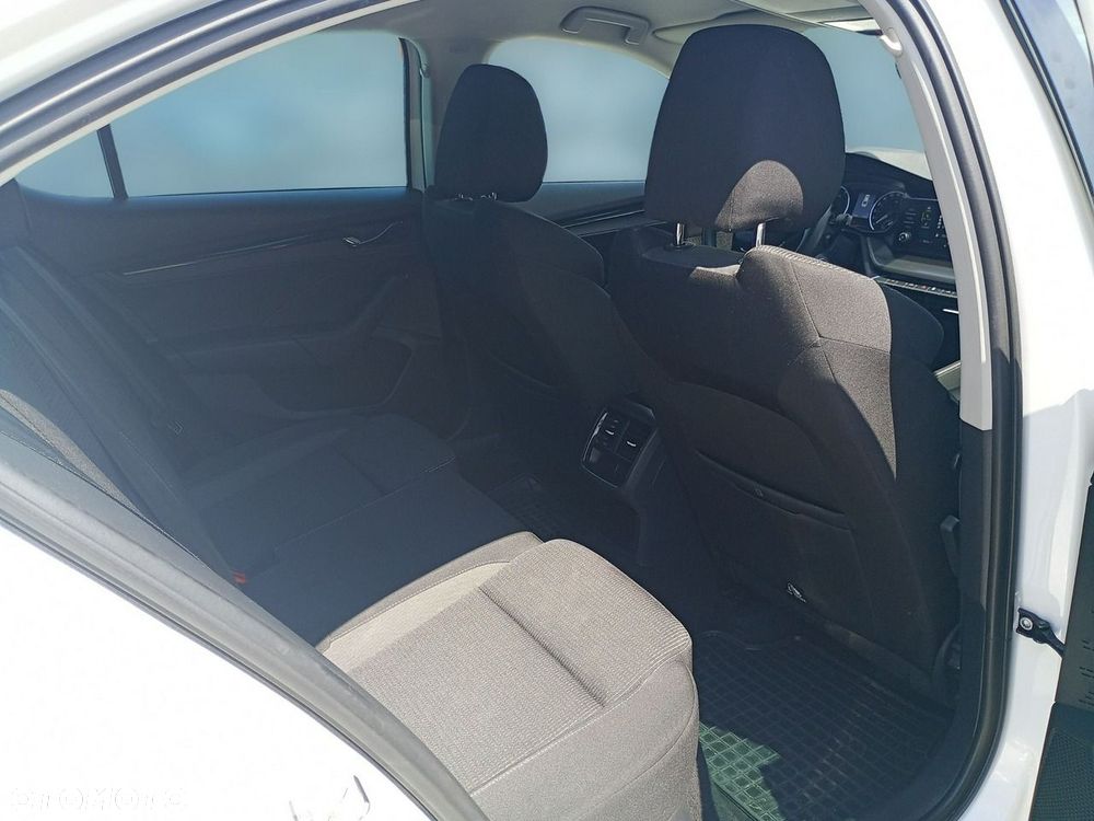 Skoda Octavia - 30
