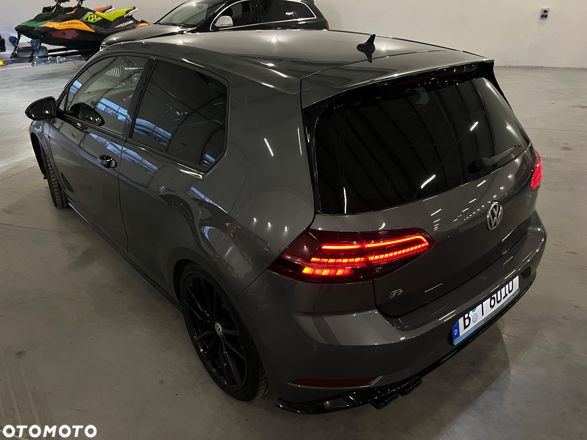 Volkswagen Golf R 4Motion (BlueMotion Technology) - 5