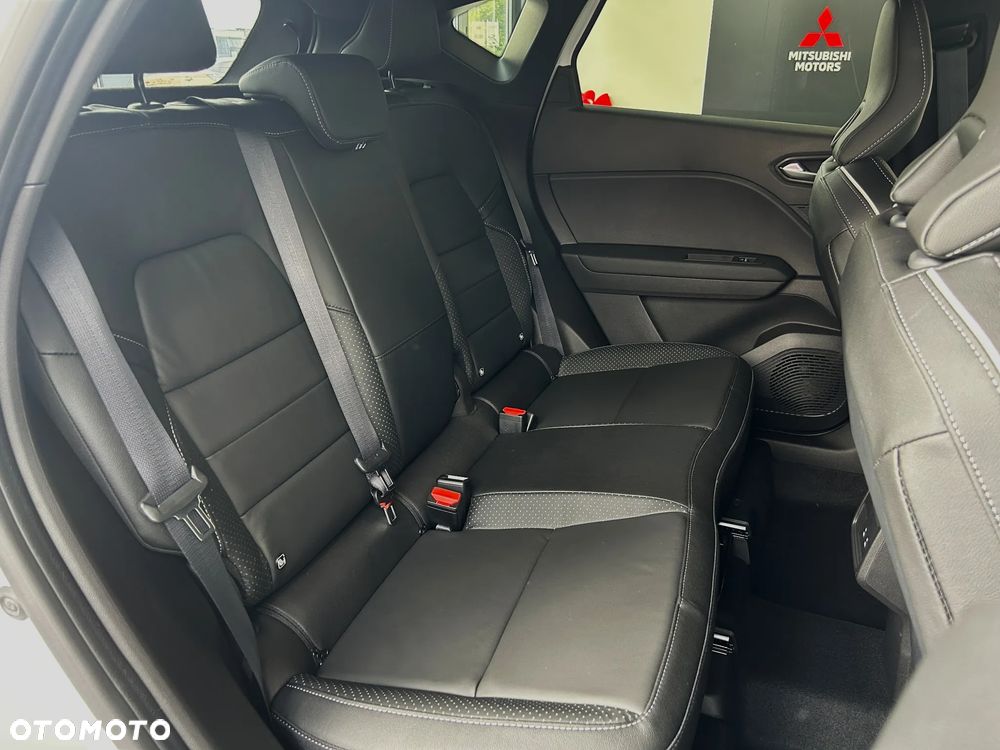 Mitsubishi ASX - 16