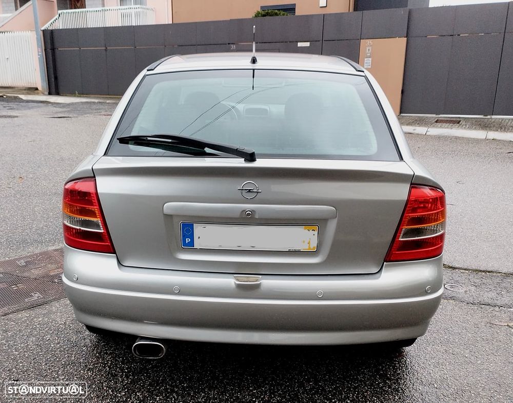 Opel Astra 1.6i Sport - 14