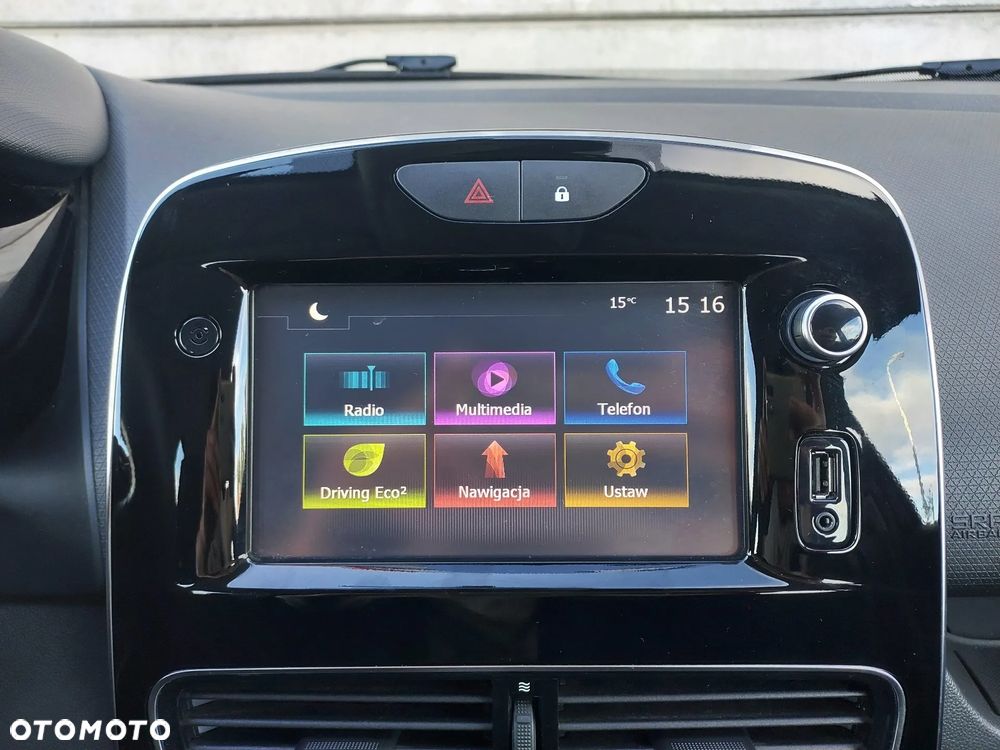 Renault Clio 1.2 16V Limited - 32