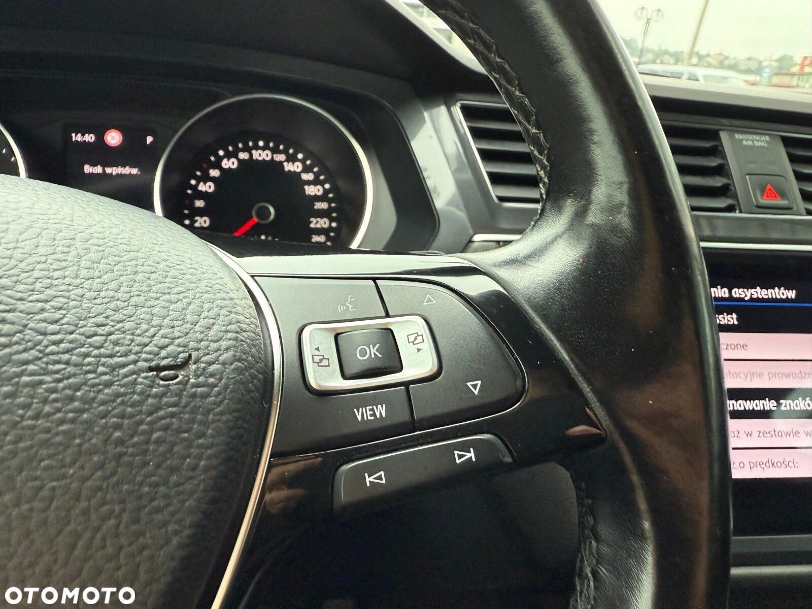 Volkswagen Tiguan Allspace 2.0 TSI 4Mot Comfortline DSG 7os - 17