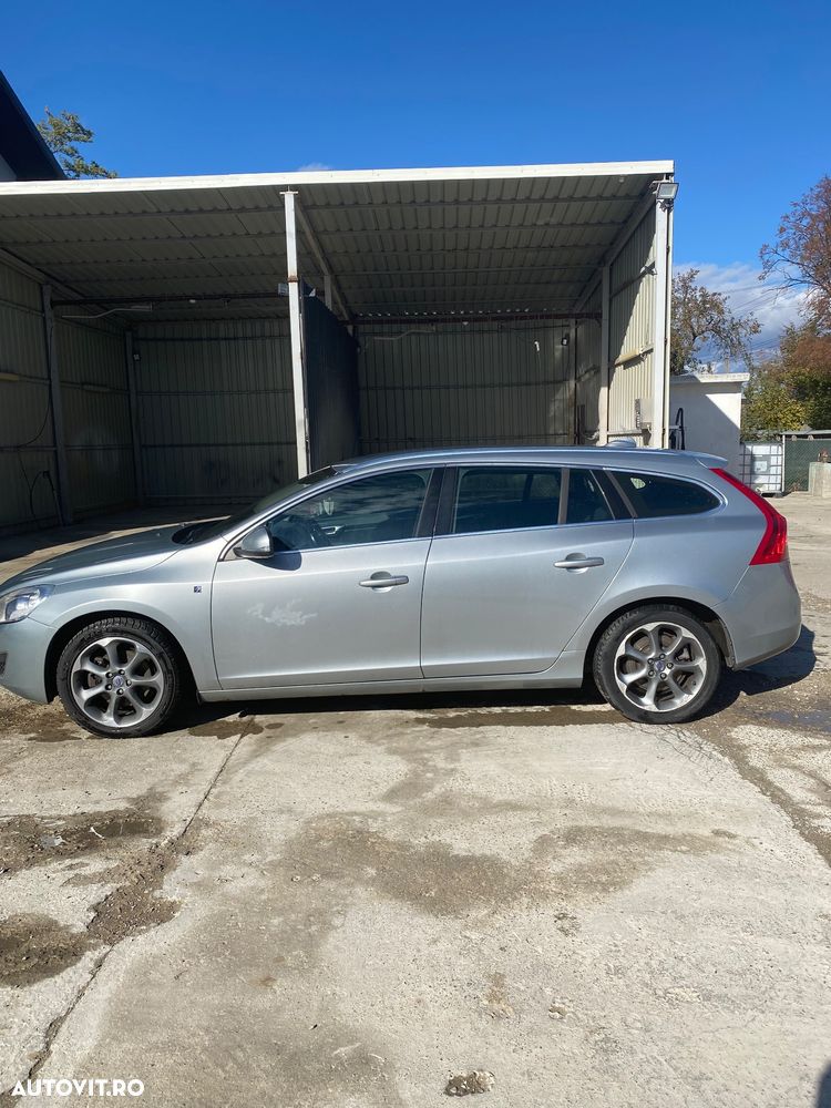 Volvo V60 ver-d3-start--stop-momentum - 8