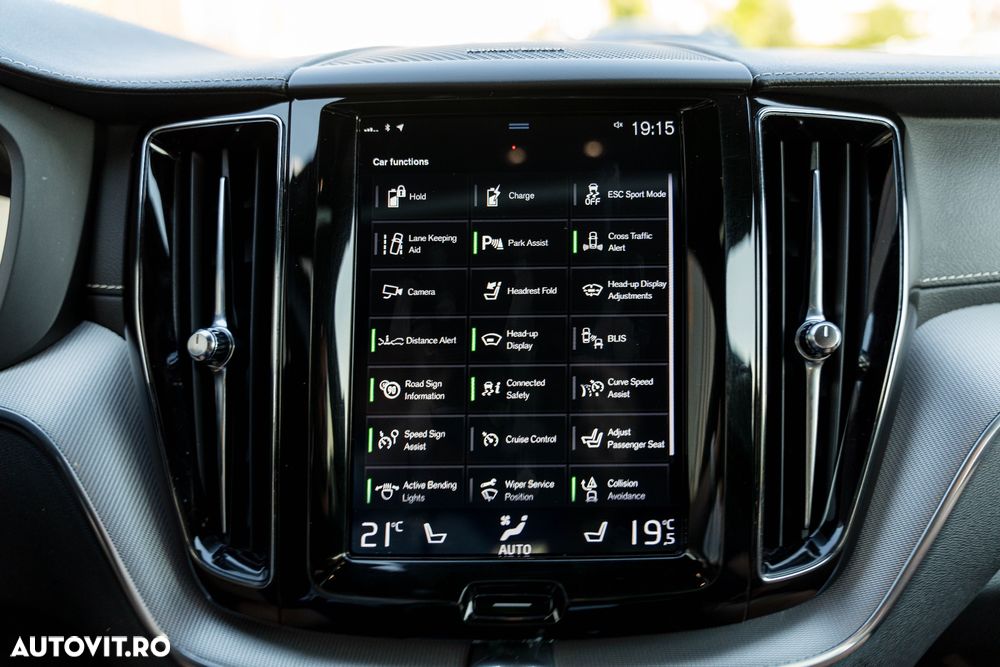 Volvo XC 60 B6 B AWD Geartronic RDesign - 29