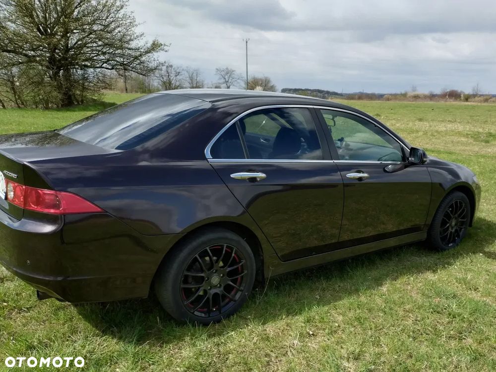 Honda Accord 2.0 Comfort - 2