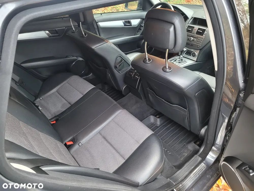 Mercedes-Benz Klasa C 220 CDI DPF Automatik BlueEFFICIENCY Avantgarde - 10