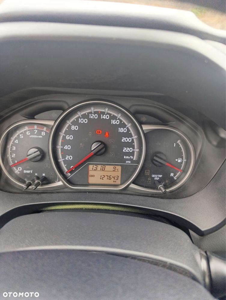 Toyota Yaris - 8