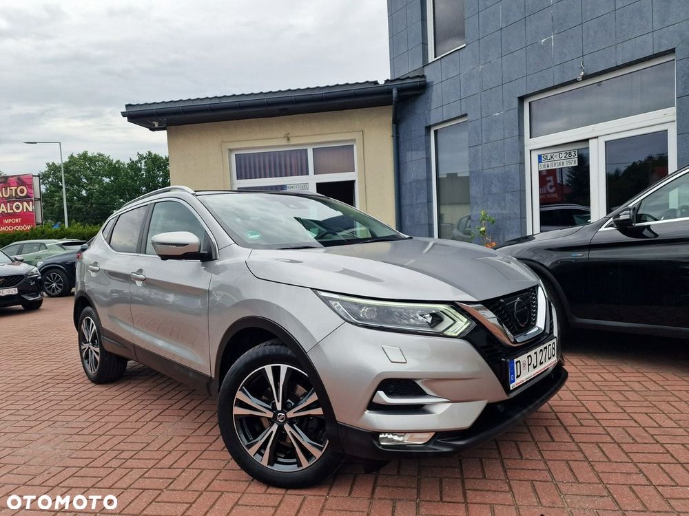 Nissan Qashqai 1.2 DIG-T N-Connecta EU6 - 11