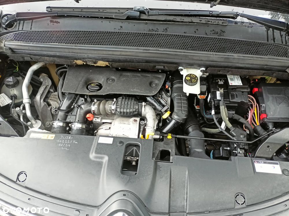 Citroën C4 Grand Picasso 1.6 e-HDi Exclusive - 20