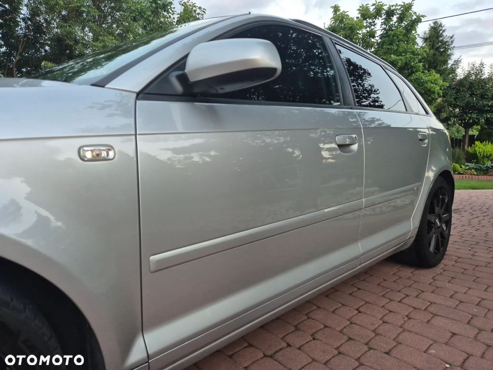 Audi A3 Sportback 2.0 TDI DPF S line Sportpaket (plus) - 15