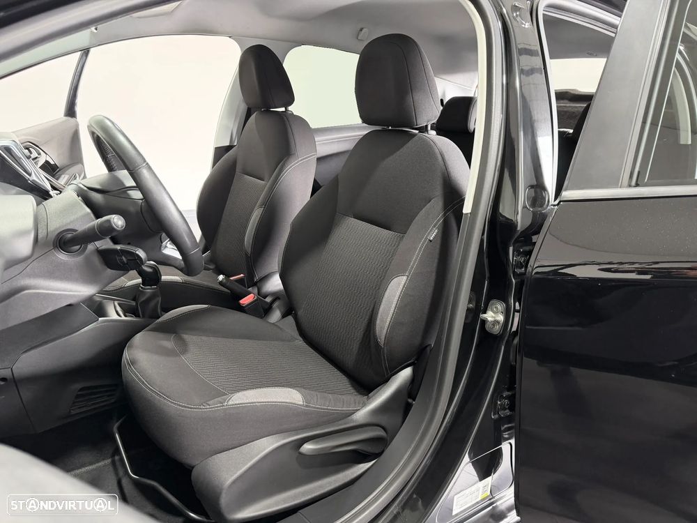 Peugeot 208 1.6 BlueHDi Style - 27