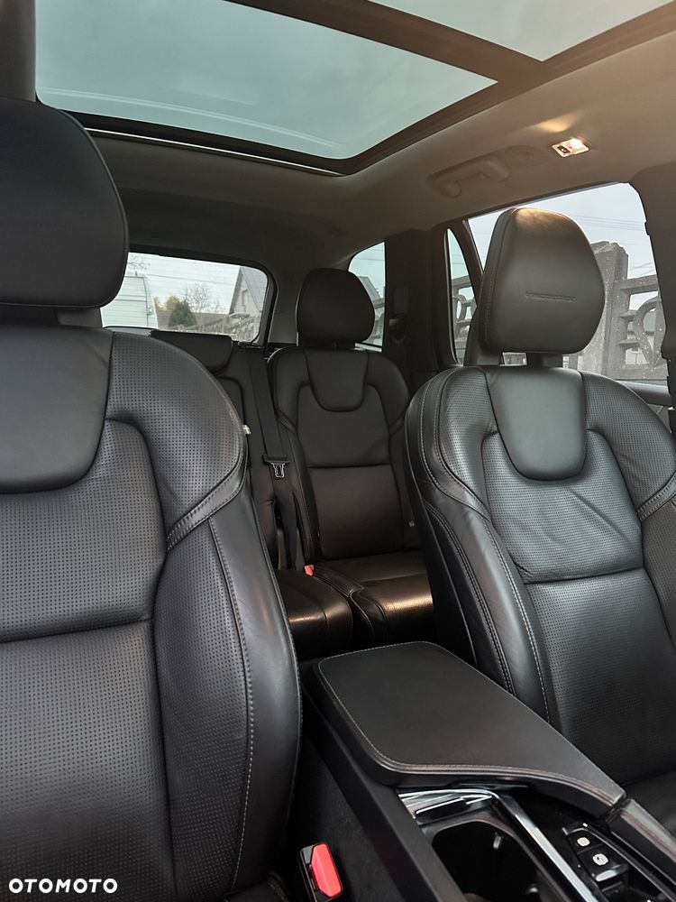 Volvo XC 90 D5 AWD Inscription - 8