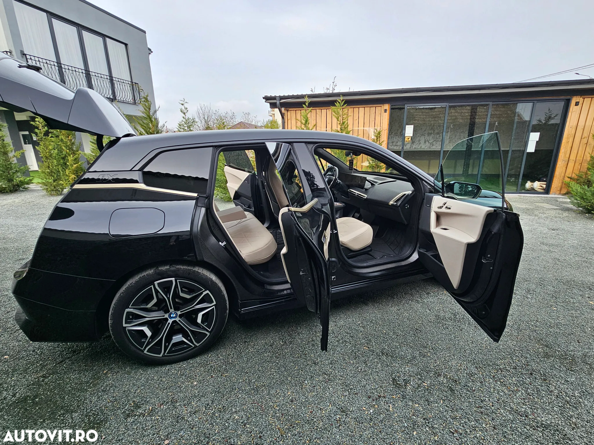 BMW iX xDrive40 - 31