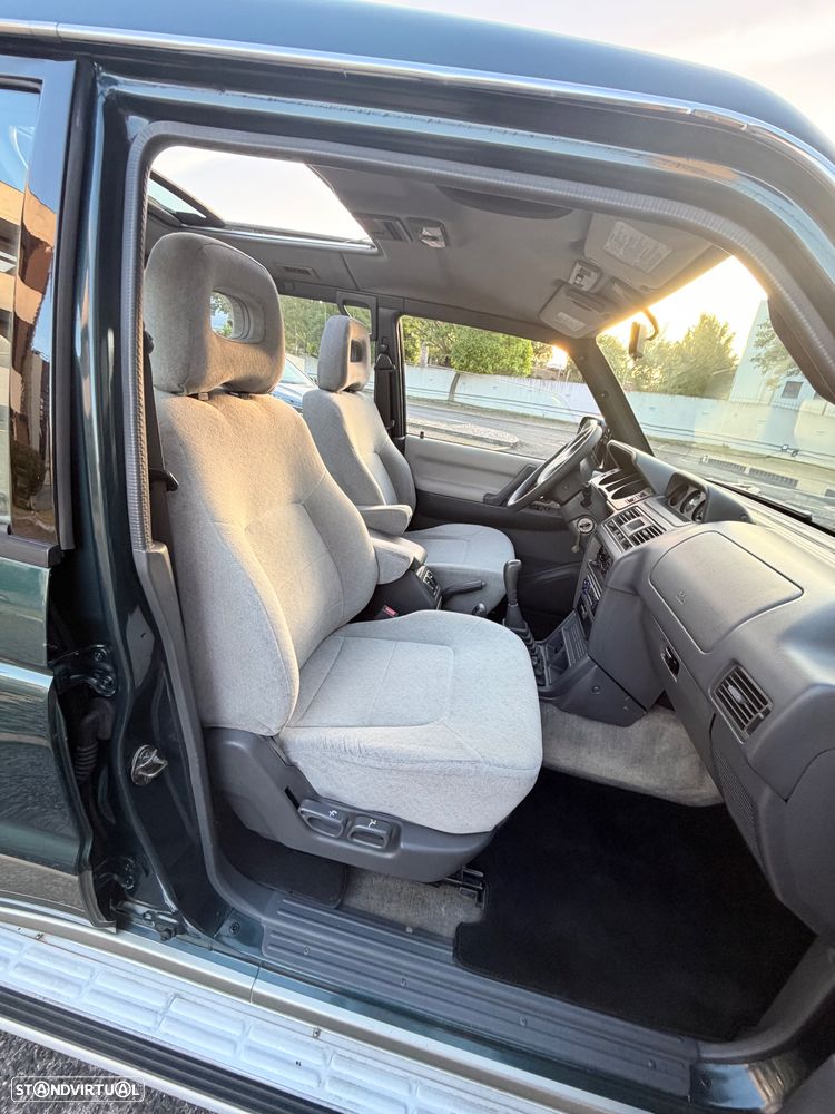 Mitsubishi Pajero 2.8 TD GLS Longo ABS - 9